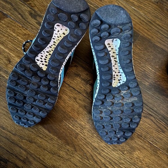 Steve Madden Cliff Sneakers 10 - Picture 4 of 5